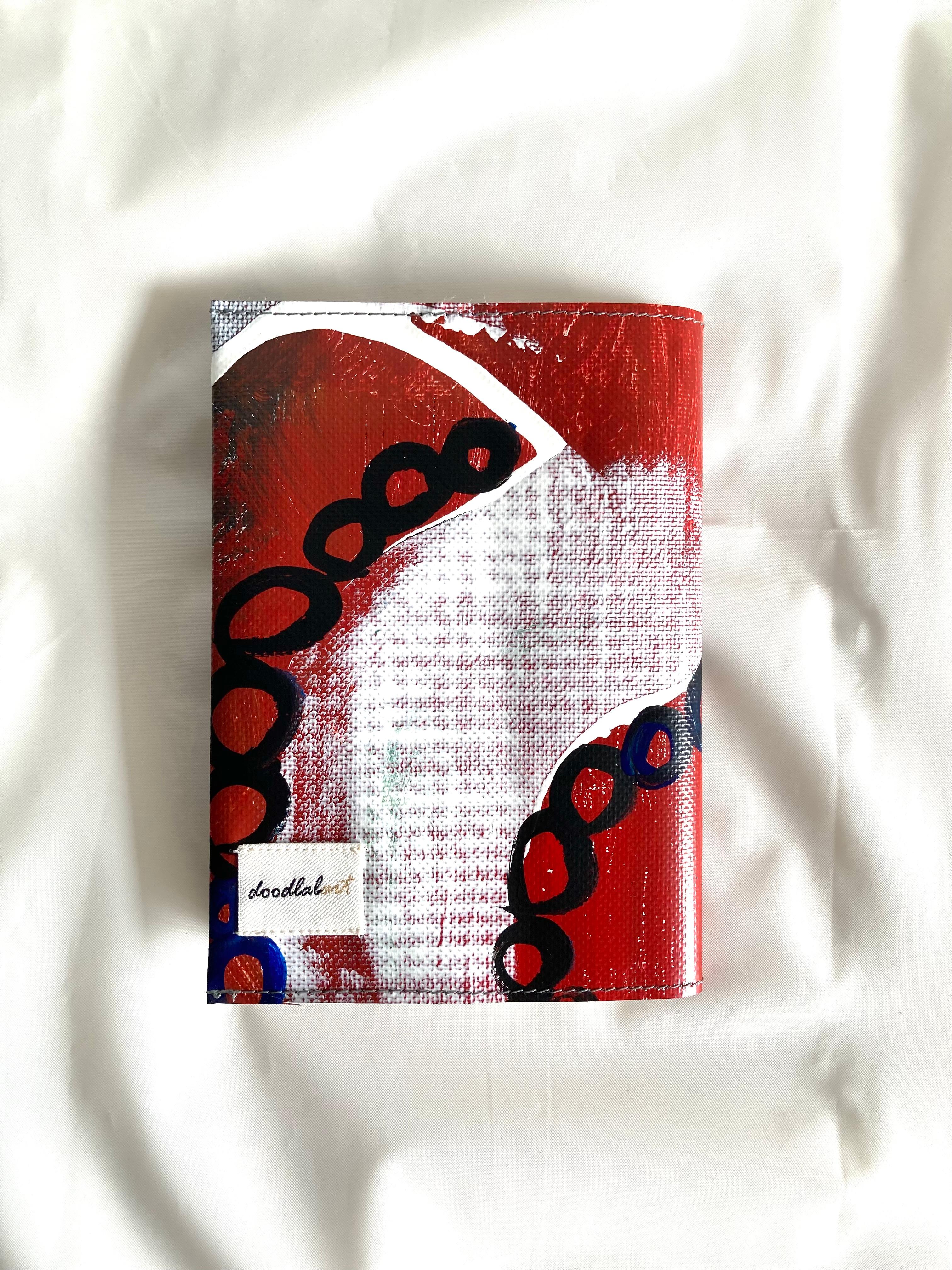 【ペイント　ブックカバー　BC1013】文庫本/防水/アート/1点物1枚目の画像