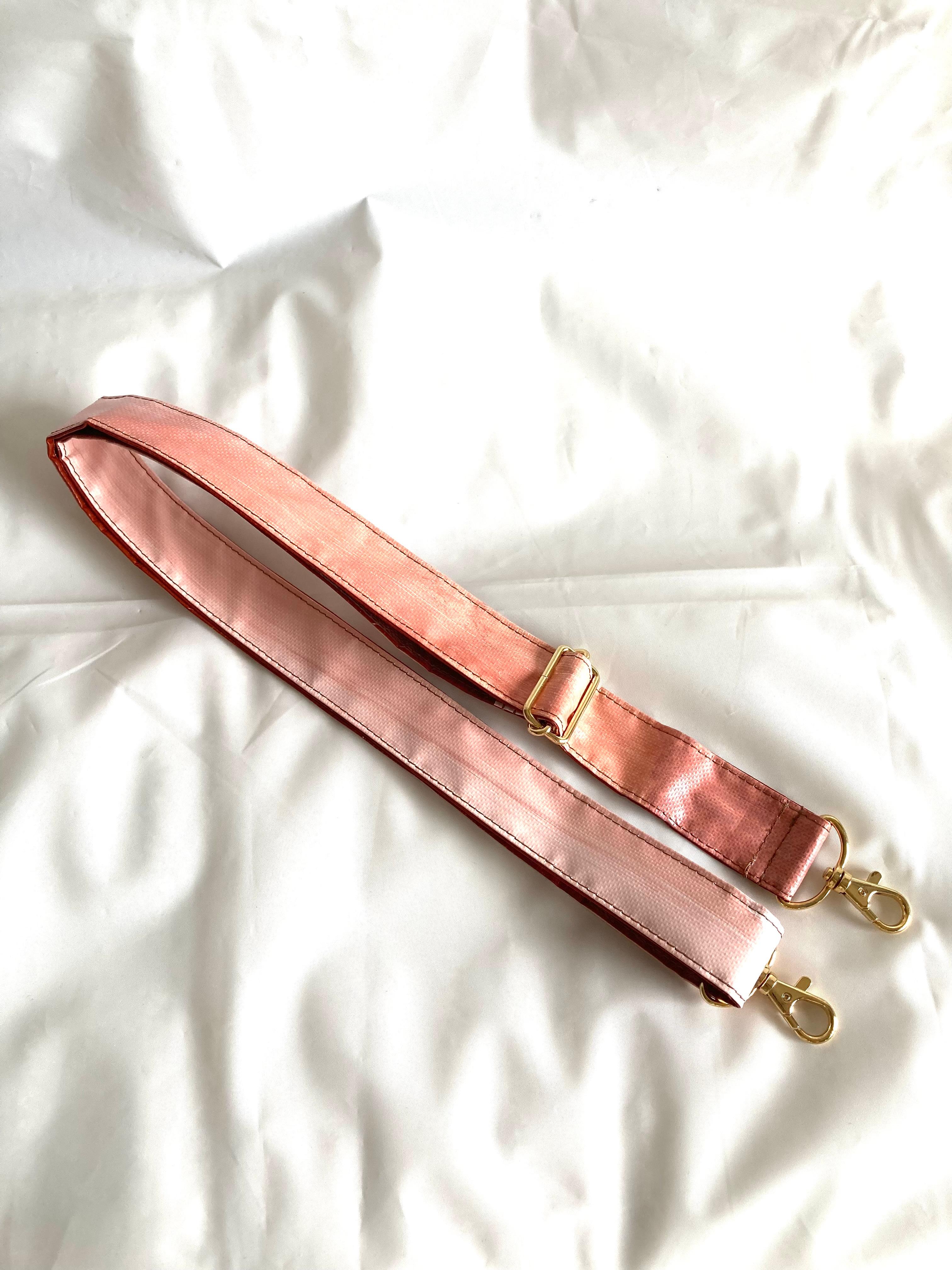 【ペイント　ショルダーストラップ　SS5017】斜めがけ/バッグストラップ/防水/2way/アート/1点物1枚目の画像