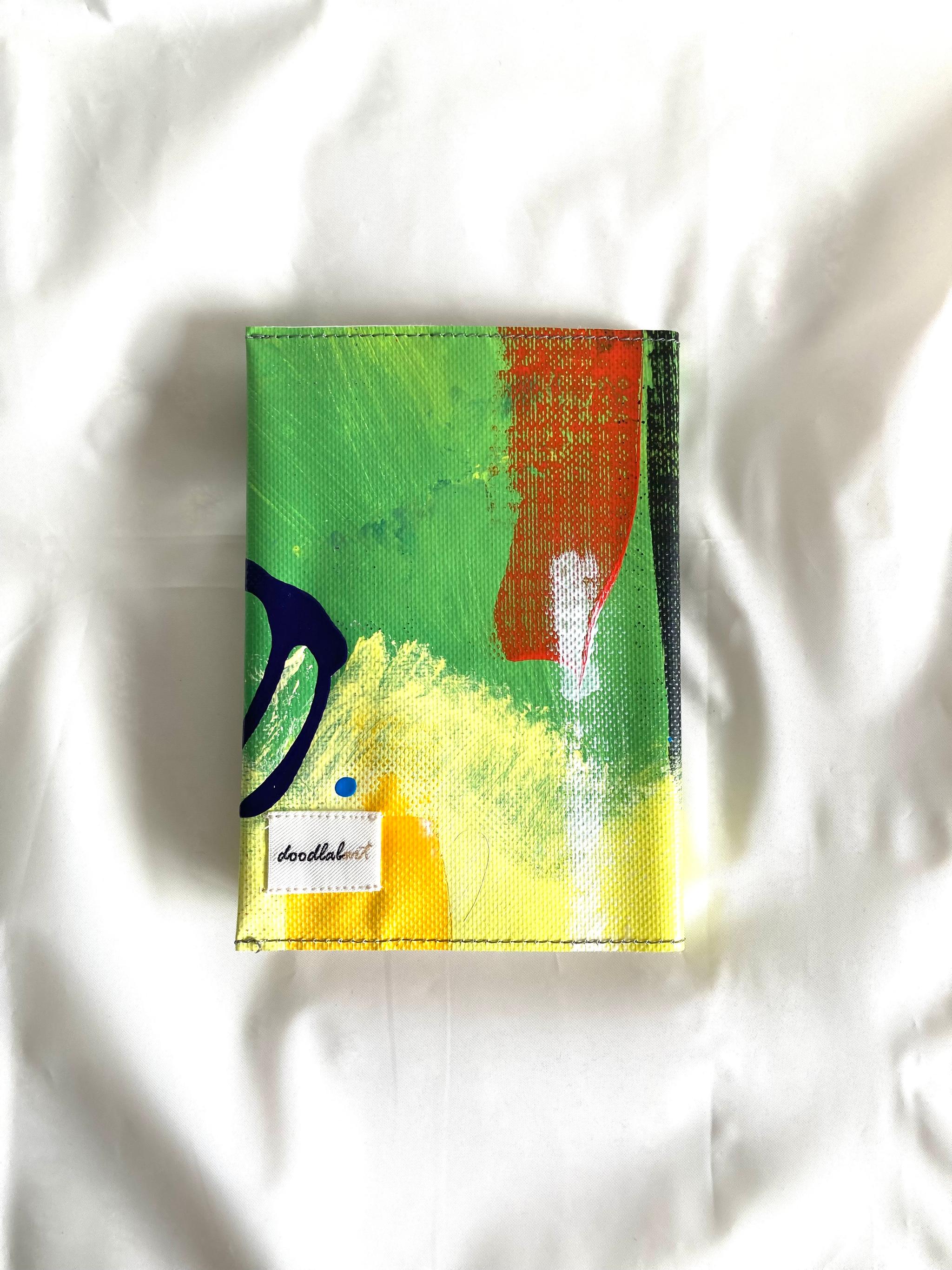 【ペイント ブックカバー BC1016】文庫本/防水/アート/1点物1枚目の画像